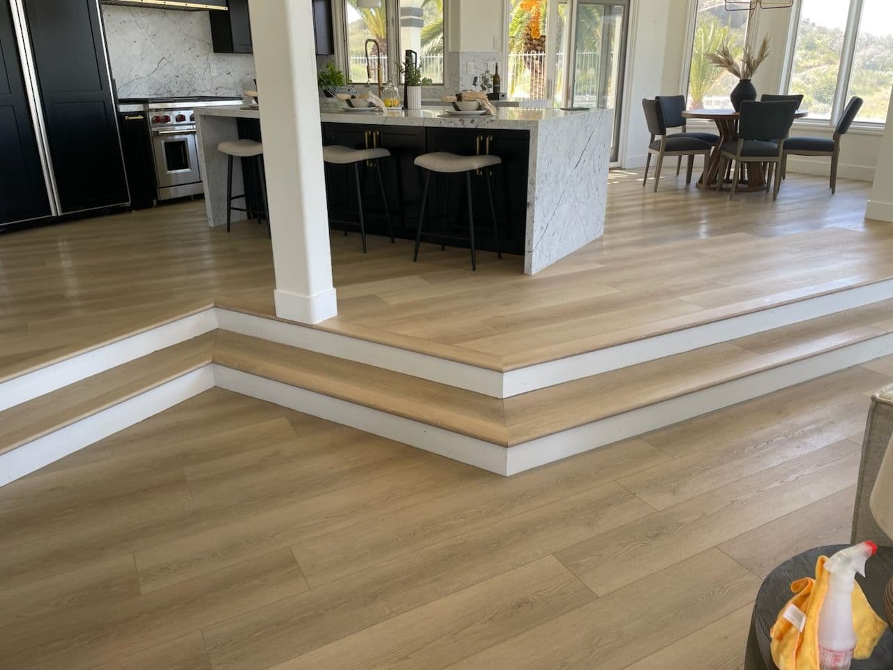 Elegant Living Space with Light Wood Laminate