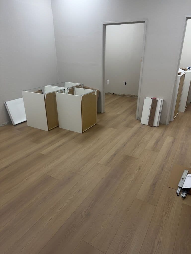 Gallery photos for Stunning Laminate Transformation at Murrieta Spa: Image #3