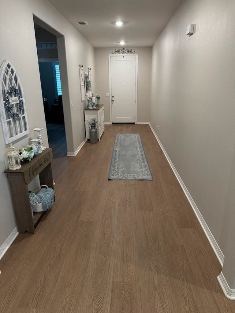Gallery photos for Revitalize Your Home with Stunning LVP Flooring: Image #3